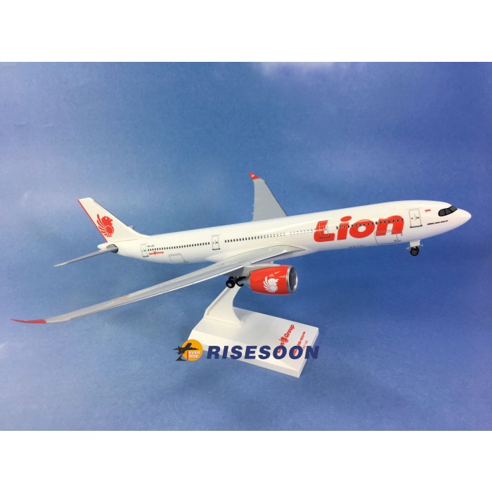 LION AIR A330-900NEO PK-LEI BY RISESOON 1:200 SCALE ( PLASTIK )