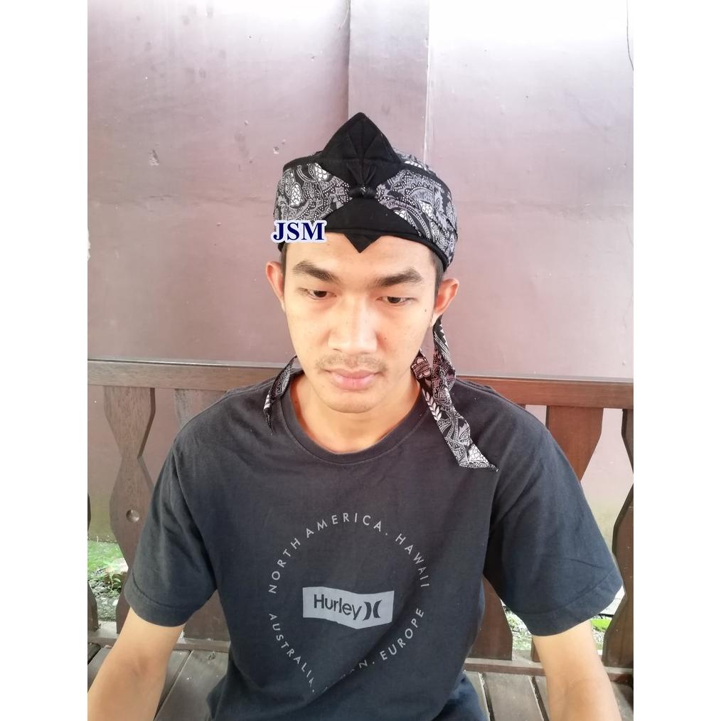 Cod Iket Blangkon Udeng Sunda Totopong Motif Batik Manggar Abu Cod