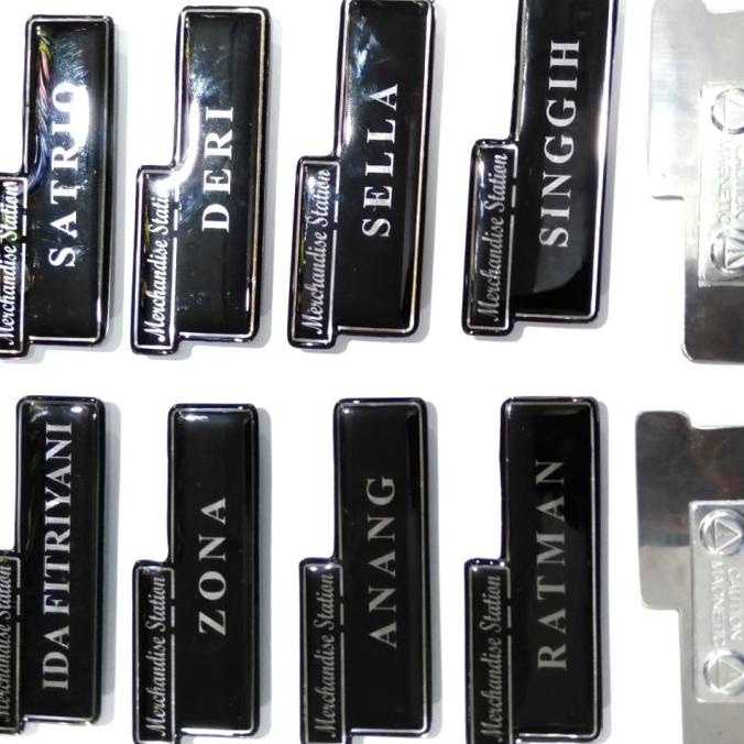 

papan nama stenlis