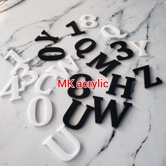 Hebat Huruf Timbul Akrilik Ukuran 20Cm,Huruf Dekorasi,Huruf Timbul Acrylic