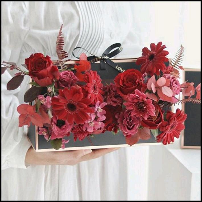 

DISKON FLOWER BOX VALENTINE/BUNGA BOX KOTAK/HADIAH VALENTINE BUKET BUNGA ASLI !!!!!