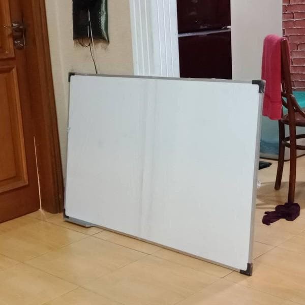 

Promo Whiteboard Gantung 90X120Cm