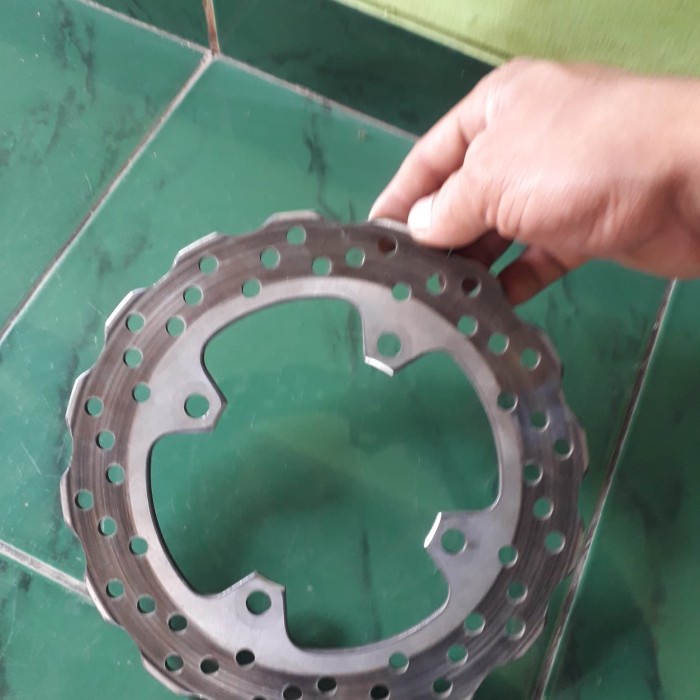 {BEKAS} piringan cakram belakang kawasaki er6 er6n original copotan Berkualitas