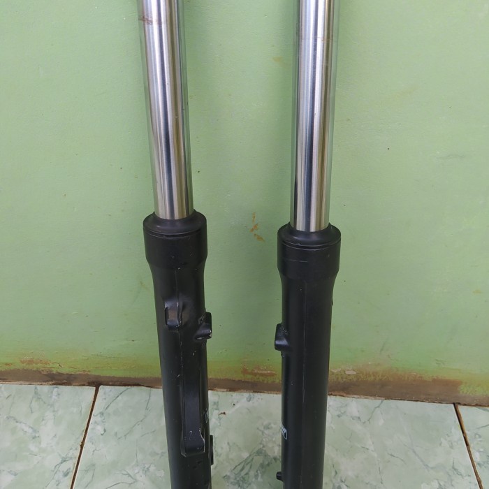 {BEKAS} Sok depan Honda Vario 125 150 Copotan Original Murah