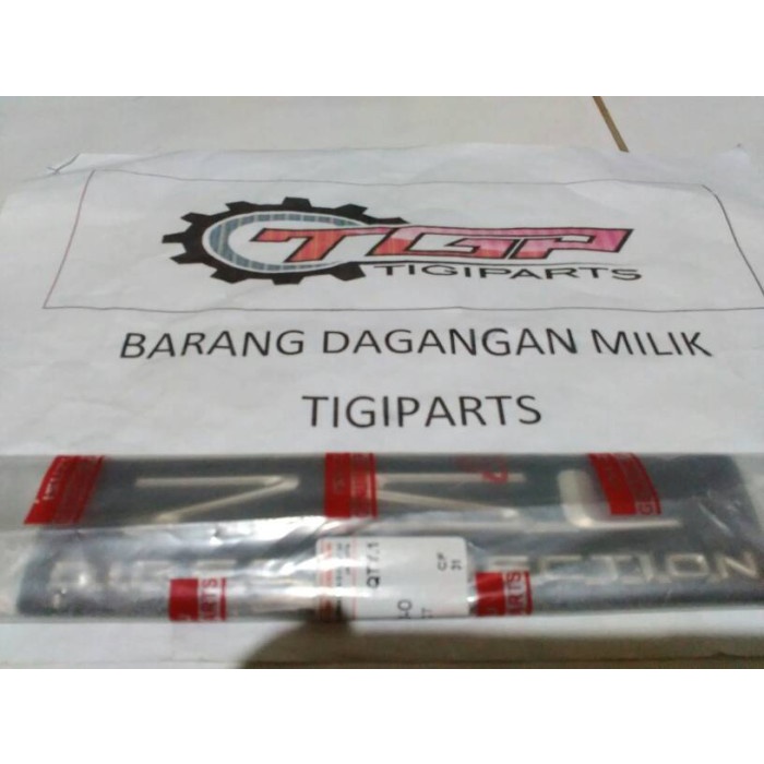 Cod Emblem 2.5 L Direct Injection Isuzu Panther Hi Grade Kode Ema142