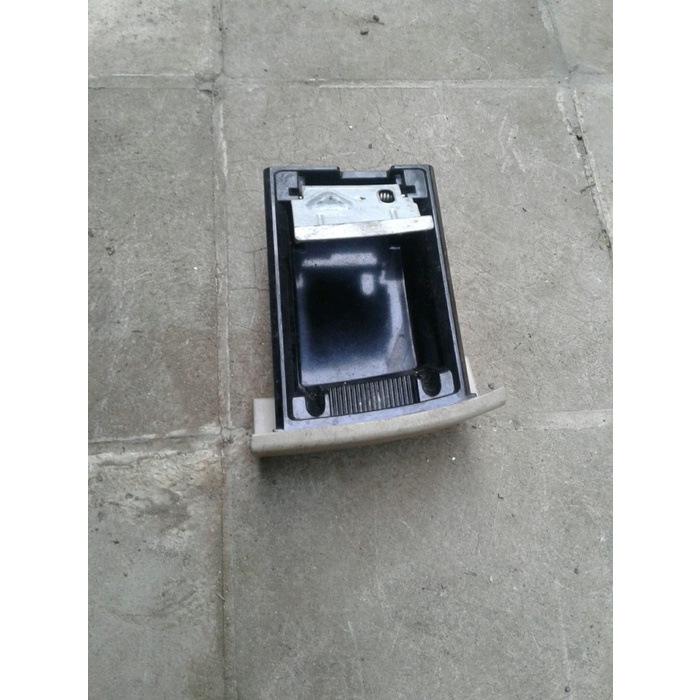 asbak ashtray dashboard nissan serena c24 ninalove2122