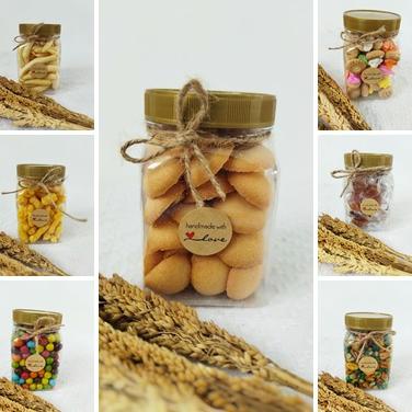 

Terbaru Hampers Lebaran Mini / Hampers Ramadhan / Hampers Wisuda / Hampers Natal / Gift Box / Hampers / Parcel Mini Sale
