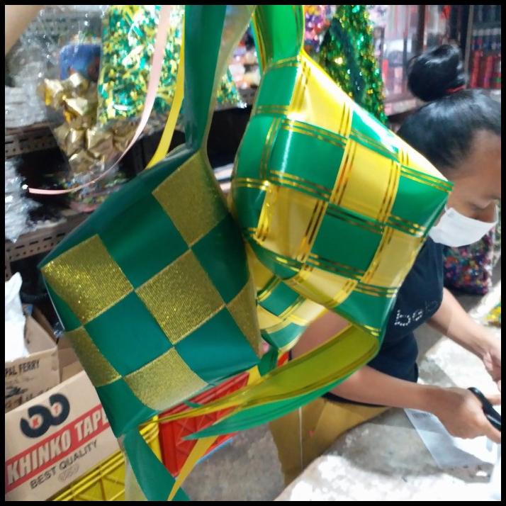 

TERBARU KETUPAT HIAS PARCEL JUMBO ISI DAKRON