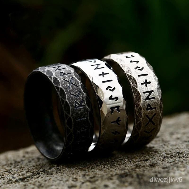 Cincin Vintage Odin Norse Viking Amulet Rune untuk Pria Mode Baja Nirkarat Kata-kata Cincin Perhiasa