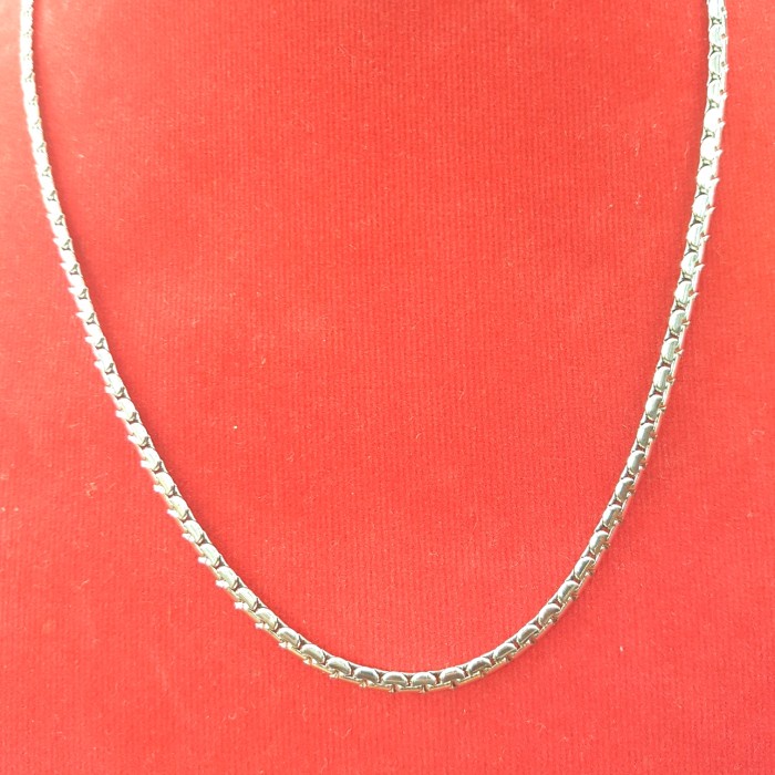 Mei Kalung Besi Putih Pria Model Rantai Gepeng, Besi Putih Asli Ambon