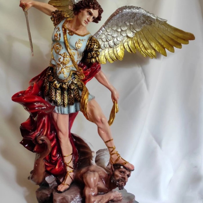 Patung St. Michael 90cm
