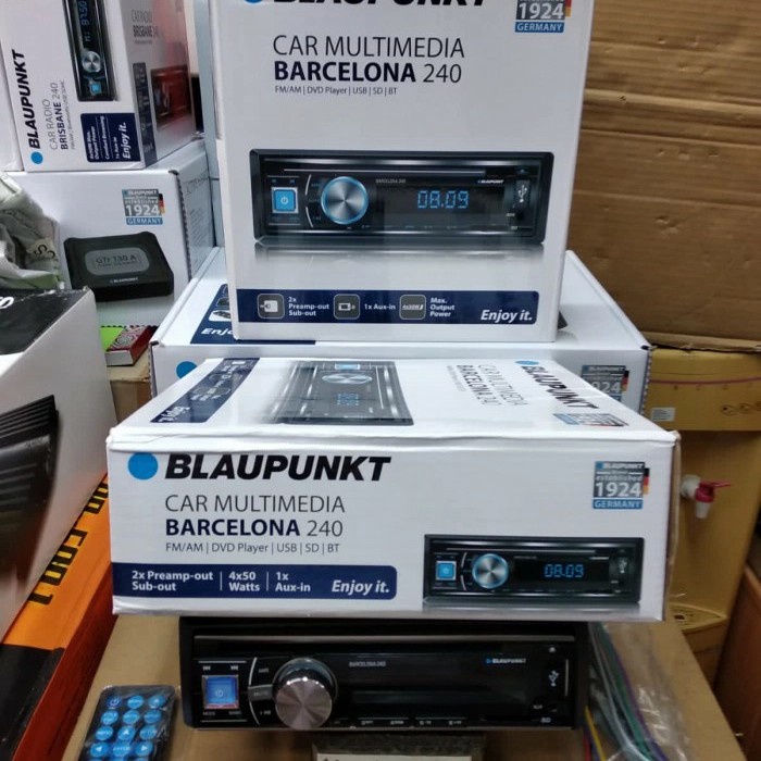 Promo Head Unit Single Din Blaupunkt Barcelona 240 Dvd/Usb/Sdc/Bluetooth