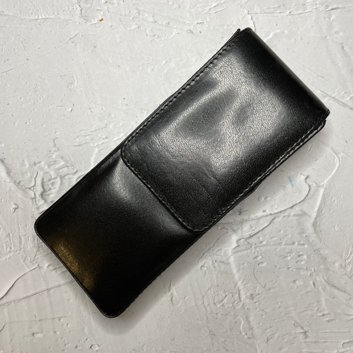 

GIROLOGIO Magnetic Leather Pen Case