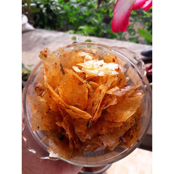 

Keripik Kaca Pedas Daun Jeruk Bentuk Kotak 1 Kg/Pikca/Kripca