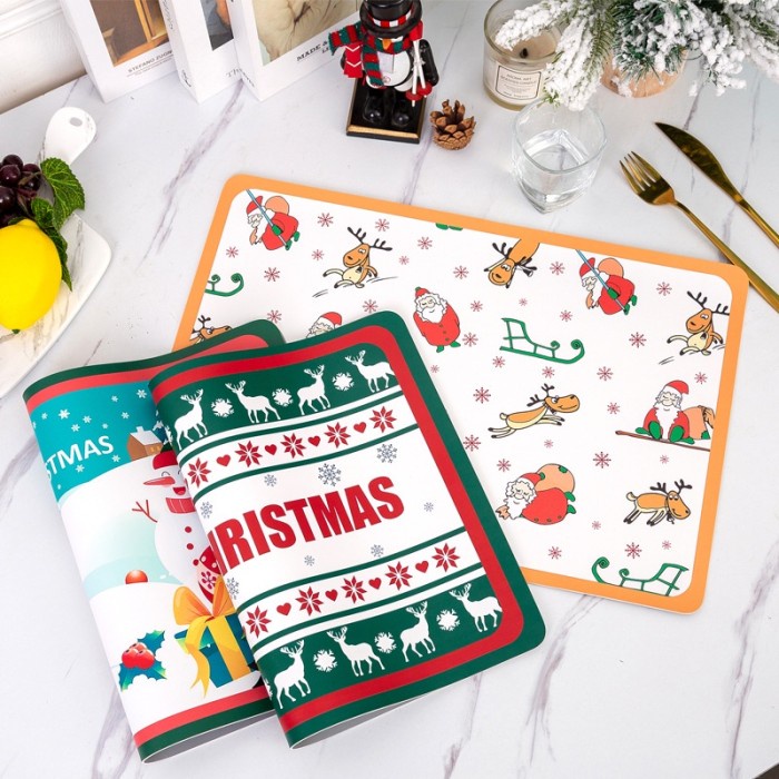 

2023pohon Natal Hewan Lucu Alas Hias Kulit Alas Meja Bantal Cangkir Limited Stock