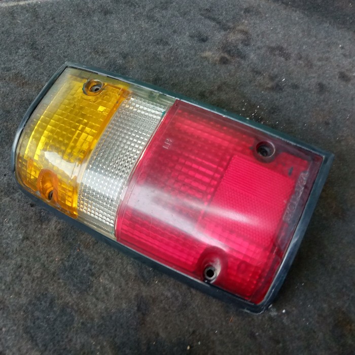 Stoplamp Toyota Kijang Super Kiri Lh #100% Ori