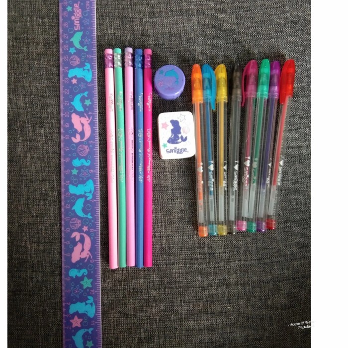 

SALE PAKET ALAT TULIS SMIGGLE ORIGINAL Termurah