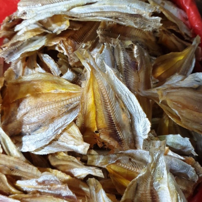 

Ikan Asin Krupuk/Ikan Asin Kapasan 500Gr Asli Kalimantan