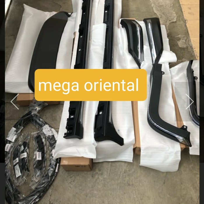 Body Kit Bodykit Venturer Full Set Original Toyota Buat Innova Reborn Best