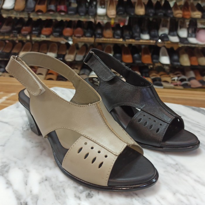 Bader Sepatu Sandal Wanita Kulit Sampai Size 42