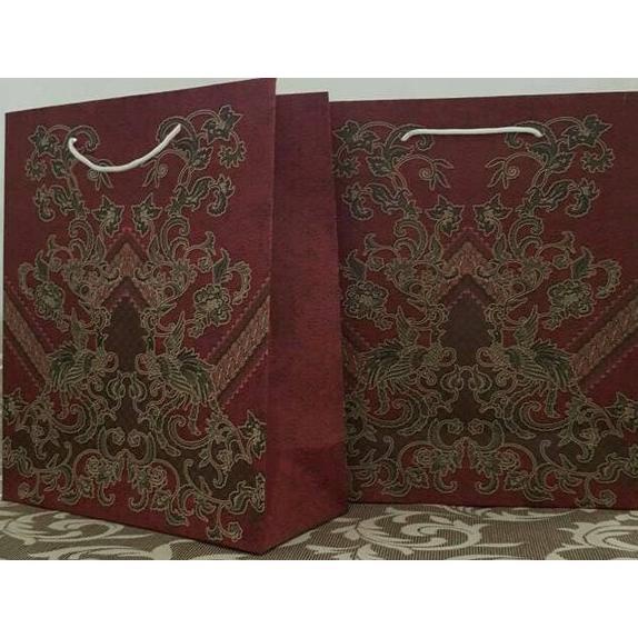 

Special Paper bag batik ukuran XL (40 x 30 x10 cm) !!