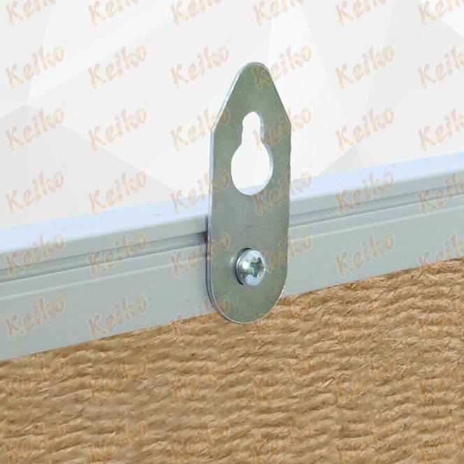 

Trendy Softboard / Pin Board / Cork Board / Papan Pengumuman / Mading Gantung Polos Keiko 45 x 60 cm ,.
