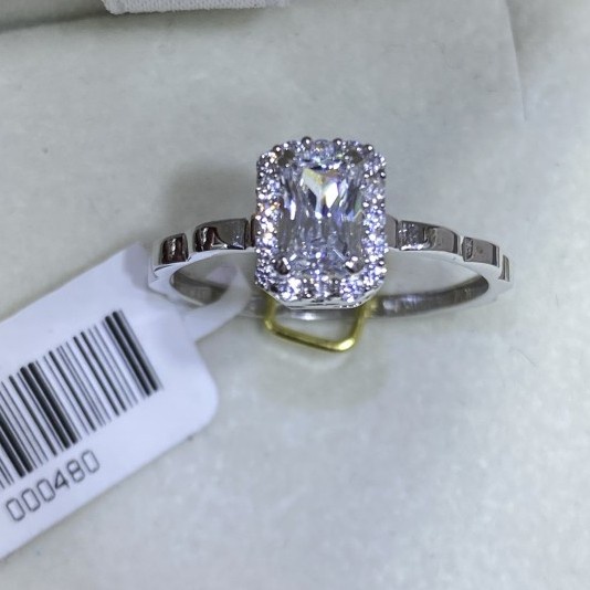 ✨Termurah Cincin Emas Putih Wanita Zircon 750 Diskon