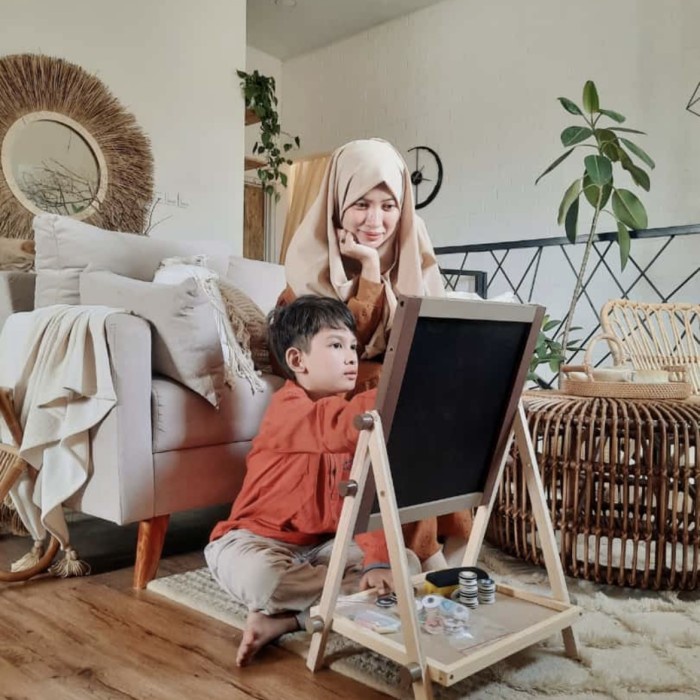 

Papan Tulis Anak Menkay Wooden 2 In 1 Board Warna Natural