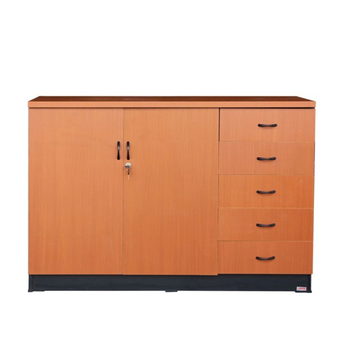 

LEMARI ARSIP PENDEK CREDENZA LUNAR LRP 702