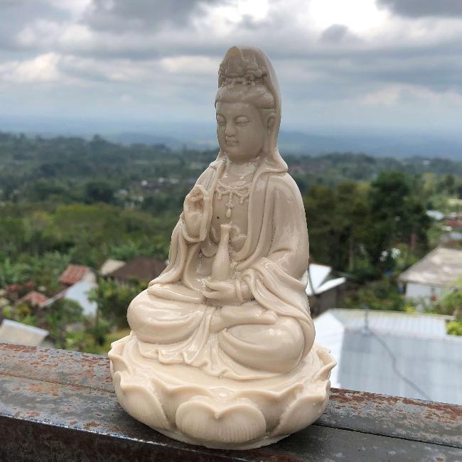 PATUNG DEWI KWAN IM NATURAL /PATUNG DEWI KUAN IM/DEWI GUAN YIN/PATUNG BUDDHA/PATUNG BUDHA/BUDA/PATUN