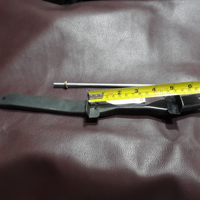 BRAKET AKI INNOVA BENSIN / PLAT PEGANGAN AKI INNOVA BENSIN