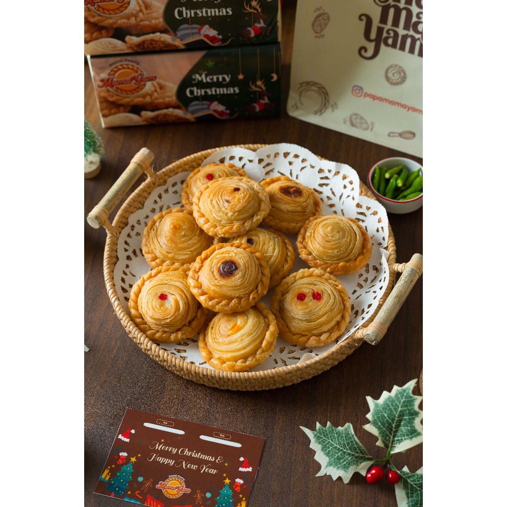 

Hampers Pastel Pastry Mama Yam