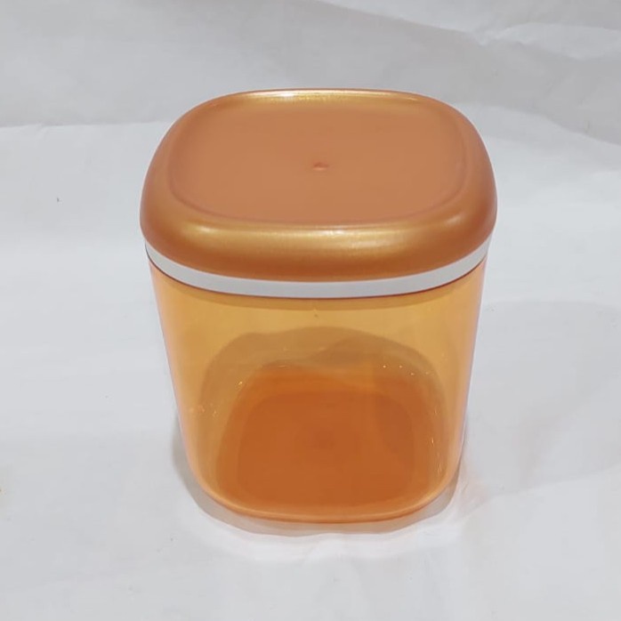 Crystal Canister Tupperware - Gold