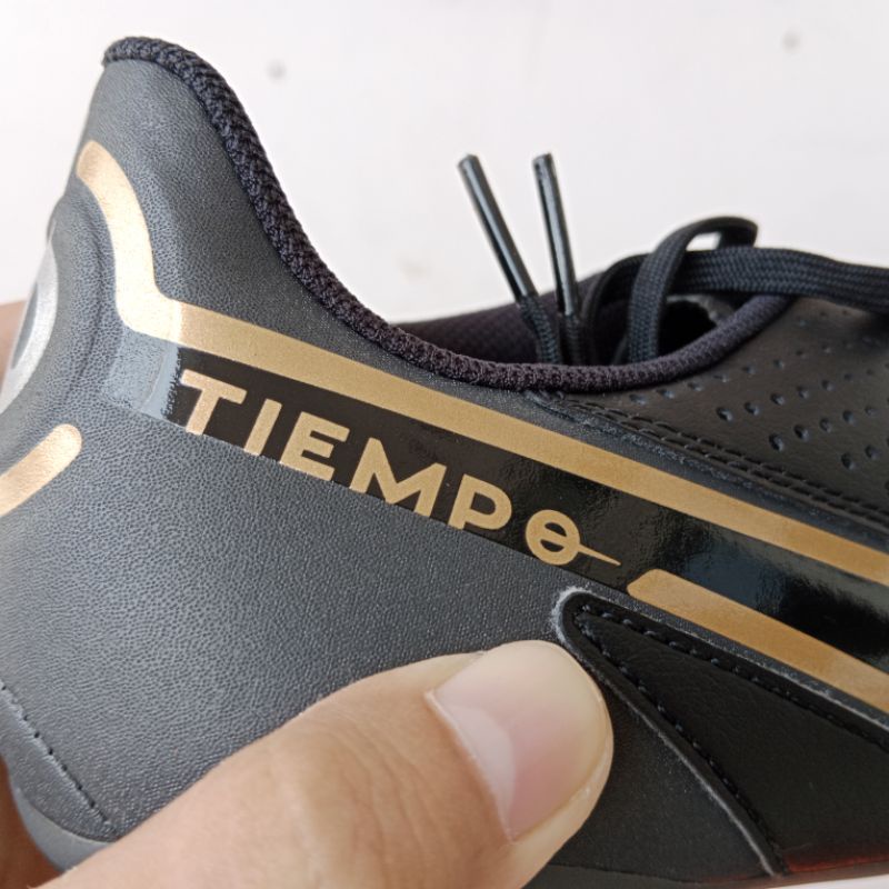 [SPORTY COLLECTION] [ORIGINAL] OBRAL Sepatu sepak bola nike tiempo legend 7 accademy 9 FG