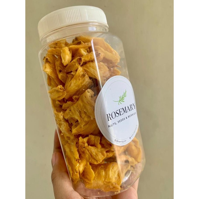 

READY STOCK PINEAPPLE CHIPS 700 ML !!!!!