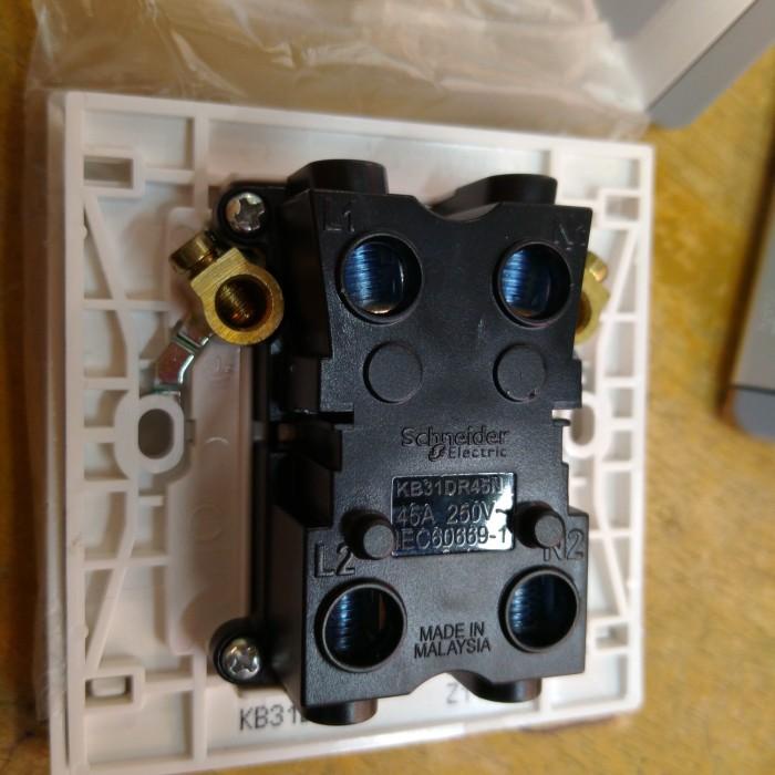 SAKLAR GANDA WATER HEATER SCHNEIDER 20A