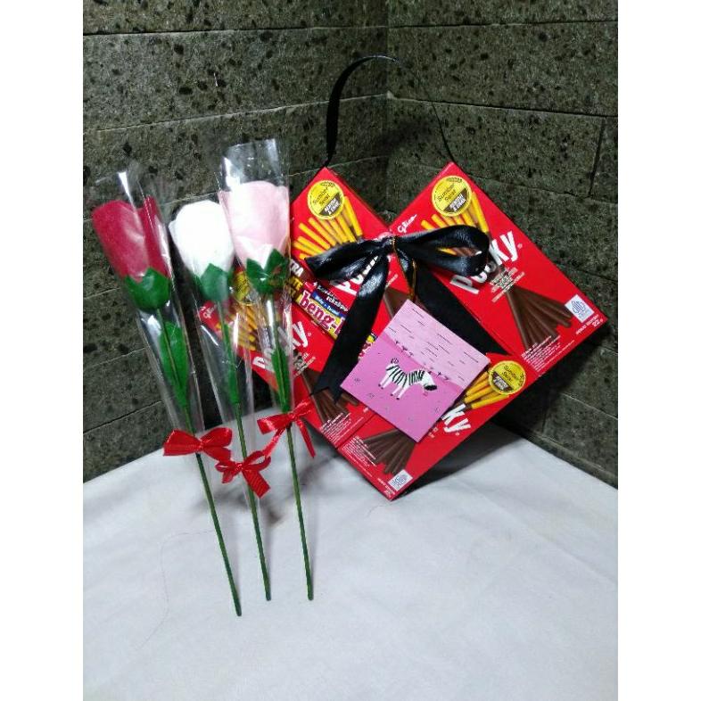 

Sale! [ Bisa COD ] Paket Pocky Love Coklat Bunga Fanel 1 tangkai bungkus Plastik FREE Kartu Ucapan Murah