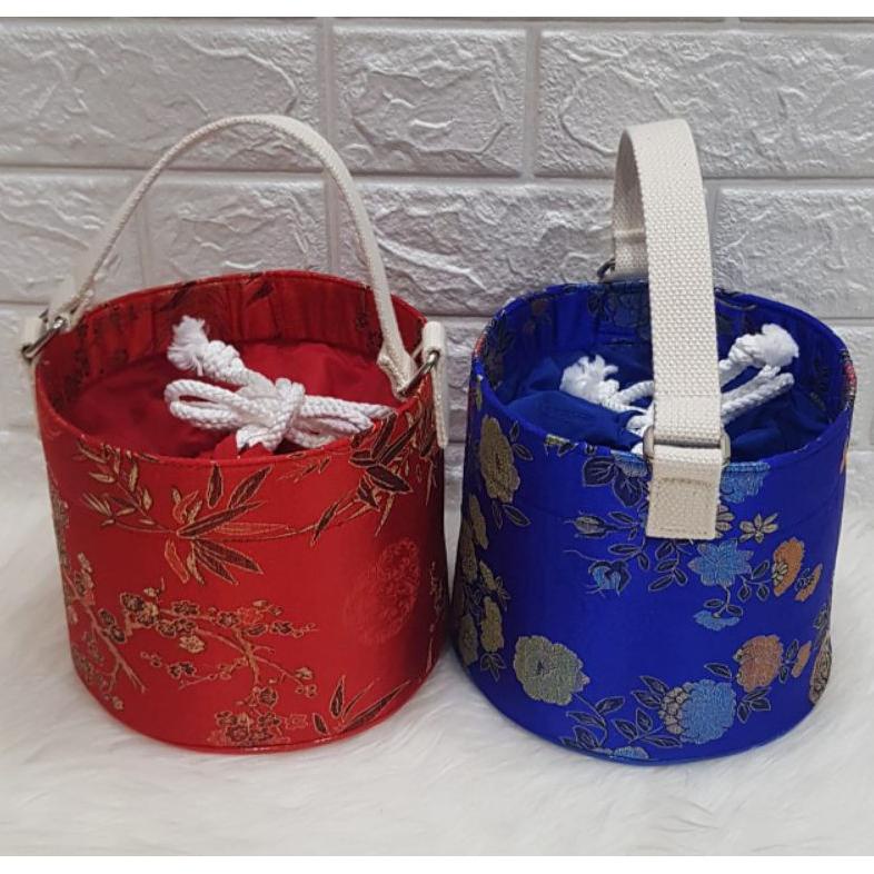 

Sale !! Souvenir Hampers Imlek Tas Tabung Tas Imlek Sincia Cny Terlaris