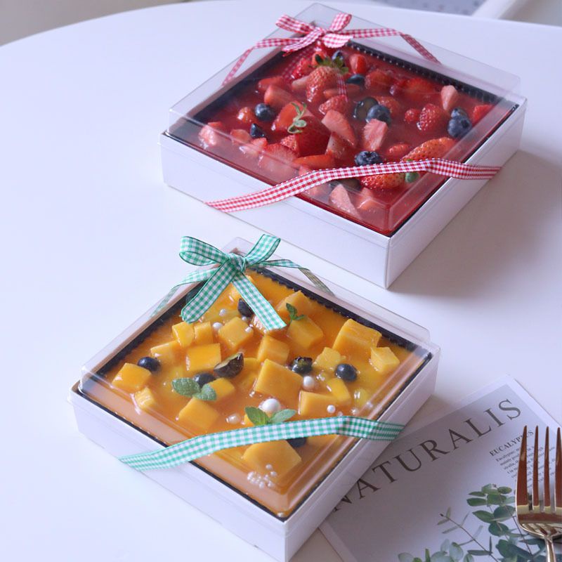 

PAPER BOX + MIKA + TUTUP - 14x14x4 CM