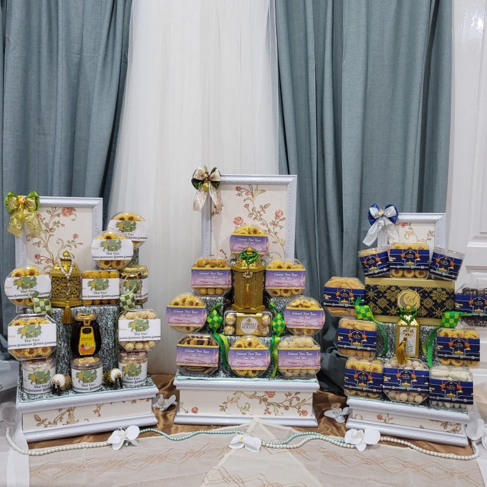 

cusss order] Paket Dekorasi Lebaran Idul Fitri Hampers Parcel Hadiah Kue Kering 118