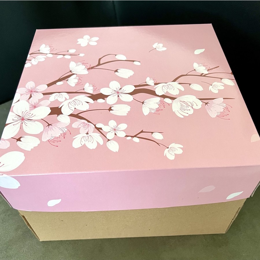 

5 pcs dus kue box cake kardus pink motif sakura size 22 x 22 x 12 cm