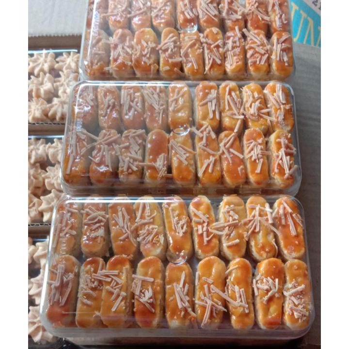 

Dm - Kue Kastengel Keju Terenak / Kue Keju / Kue Castangel / Kue Kering Keju / Kue Kastangel Keju