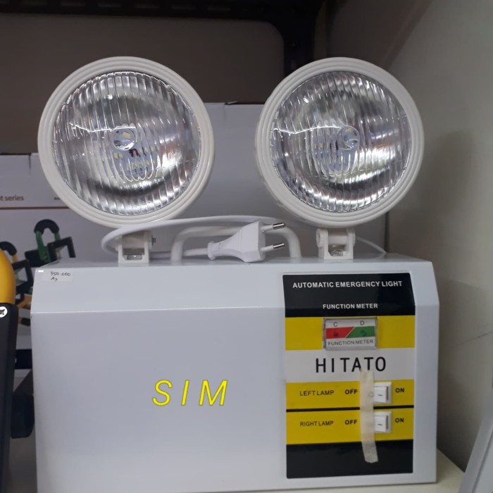 Lampu emergency mata kucing hitato