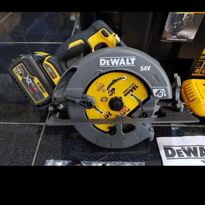 ✨New Mesin Potong Kayu Cordless 7 Dcs575T2 Circular Saw Dewalt Berkualitas