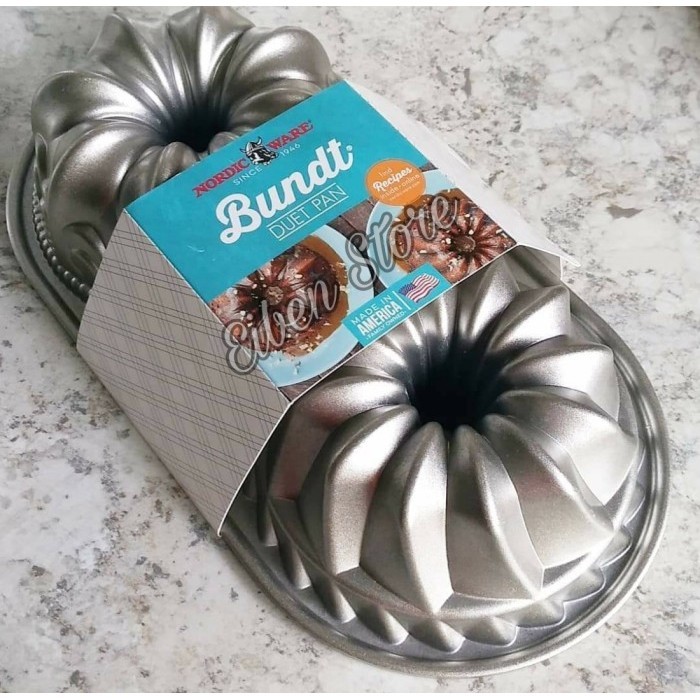 

[New Ori] Nordic Bundt Duet Pan 2Cav /Loyang Nordic Ware Terbatas