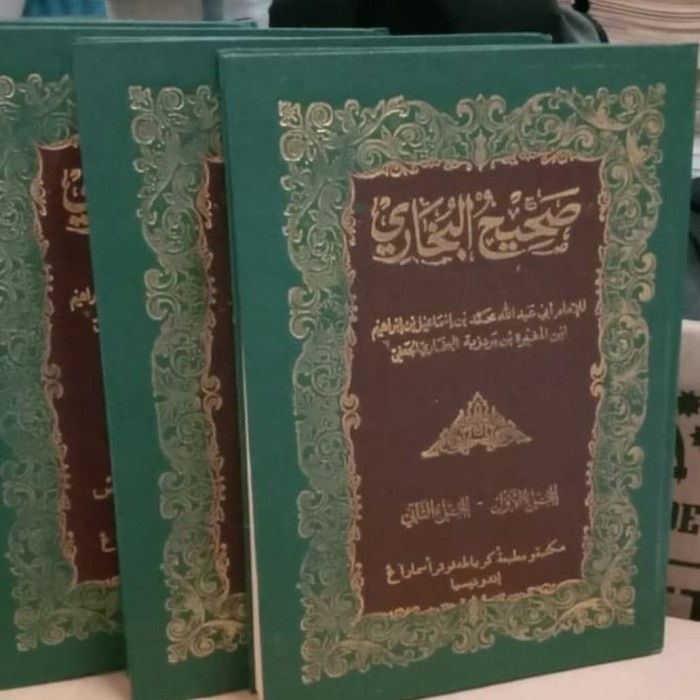 

[Baru] Kitab Shahih Bukhari Jld 1.2.3.4 Set / Kitab Kuning Toha Putra Limited