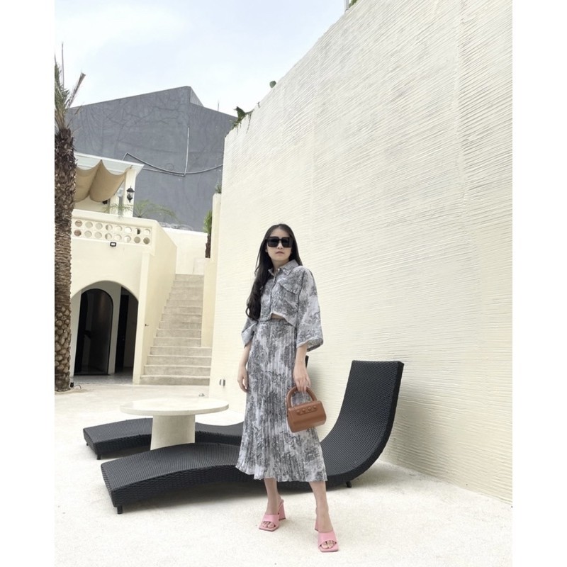 LIXIA SET BY COBEEOFFICIAL / SET WANITA (Preloved)