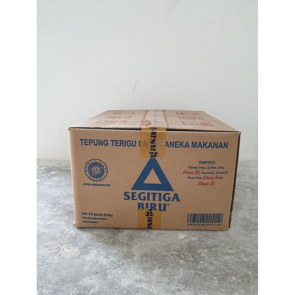 

Bogasari Segitiga U Tepung Terigu 12 X 1 Kg