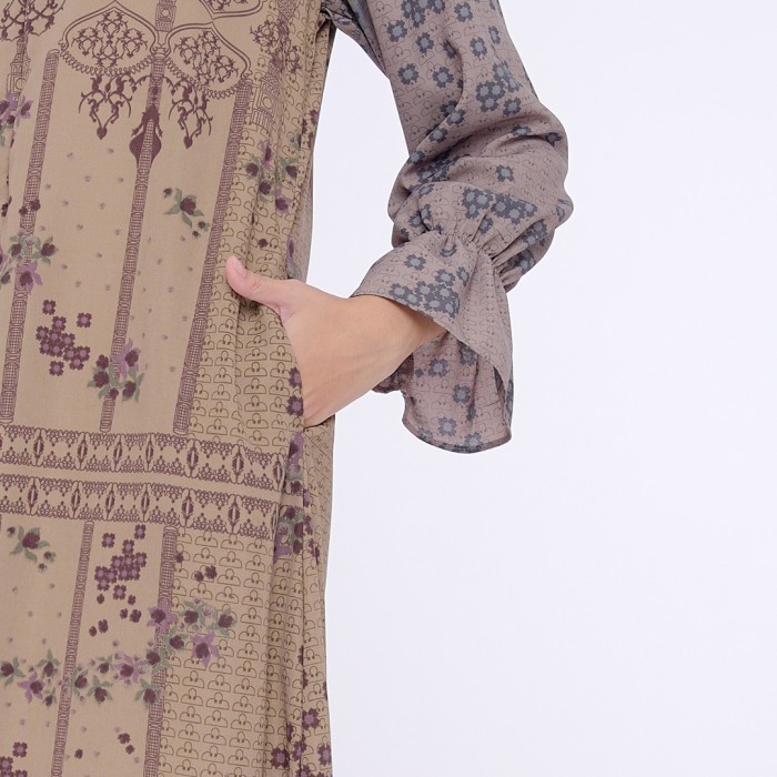 New Bia X Vebby Palwinta - Leona Suede Mauve Dress -Islamic Journey London Gratis Ongkir