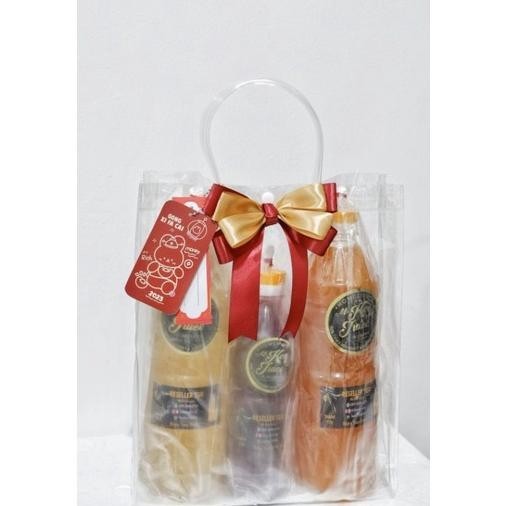 

TRY CNY Hampers Juice Markisa Mr Kee (Seasonal Hampers-Imlek/Lebaran/Natal) TERLARIS